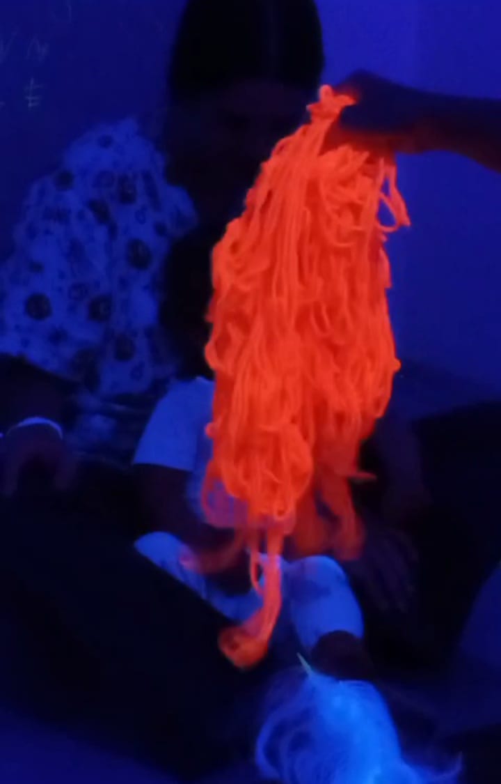 6 (2)